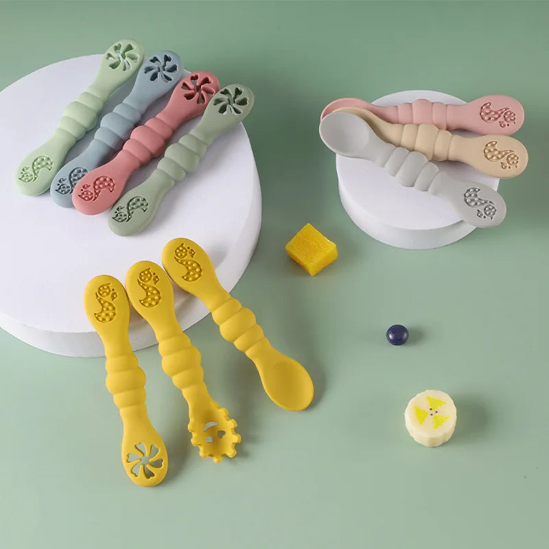 Kit De Talheres Infantil 3 Peças Com Ventosa Encantaditos